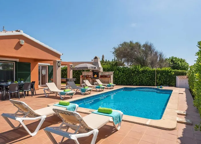 Violeta By ヴィラ